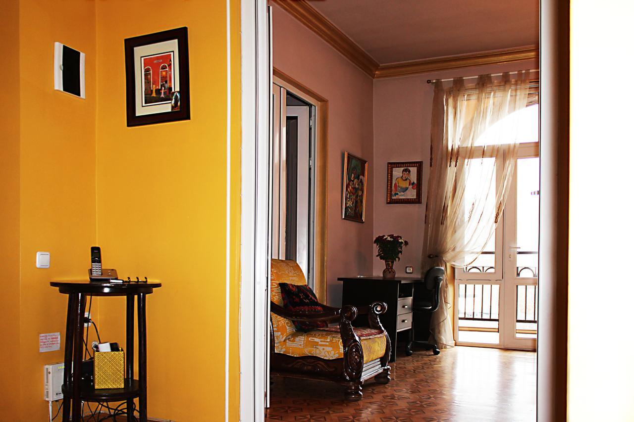 Vivid 2 Bedroom Apt. Erivan Exterior foto
